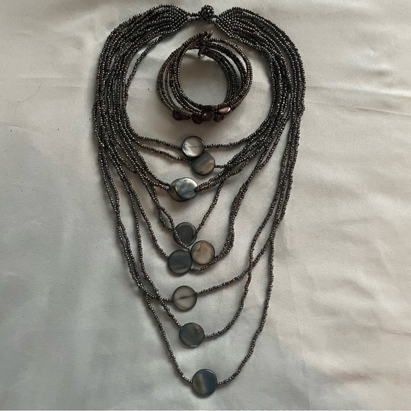 Beads Layered Necklace and bracelet jewelry set Litmus - Picture 1 of 7
